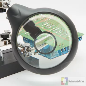   Paneltartó nagyítóval és krokodilcsipeszekkel akár 10x nagyítás