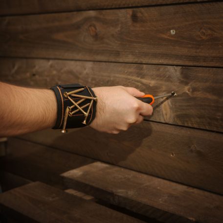 Mágneses poliészter csuklópánt 23 x 8 cm