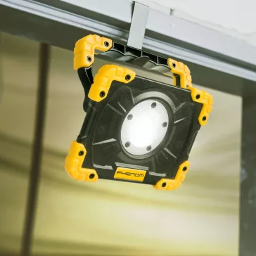 Mini reflektor Li-ion akkumulátorral