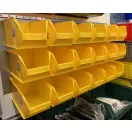 Horganyzott Fali Tartó (440X991mm) SÁRGA Mh4 Dobozokkal Vízszintes