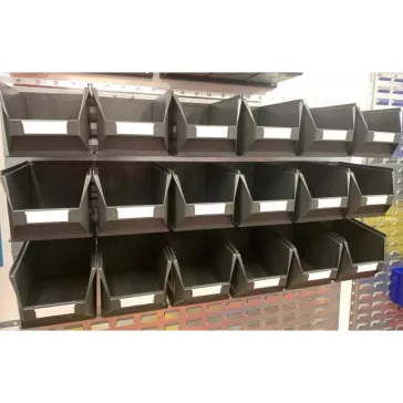   Horganyzott Fali Tartó (440X991mm) Színátállásos Mh4 Dobozokkal Vízszintes