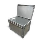 Szürke láda, zsanéros fedéllel, erősített alj, nyitott markolattal, 60x40x42 mm