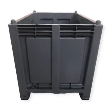 Zárt oldalú 550 l-es box-konténer 4 lábas, reg